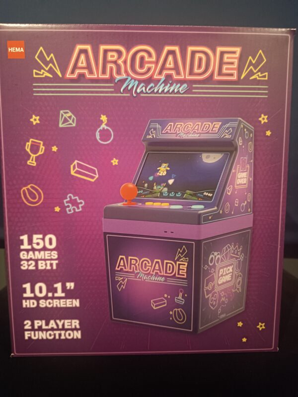 HEMA Arcade machine
